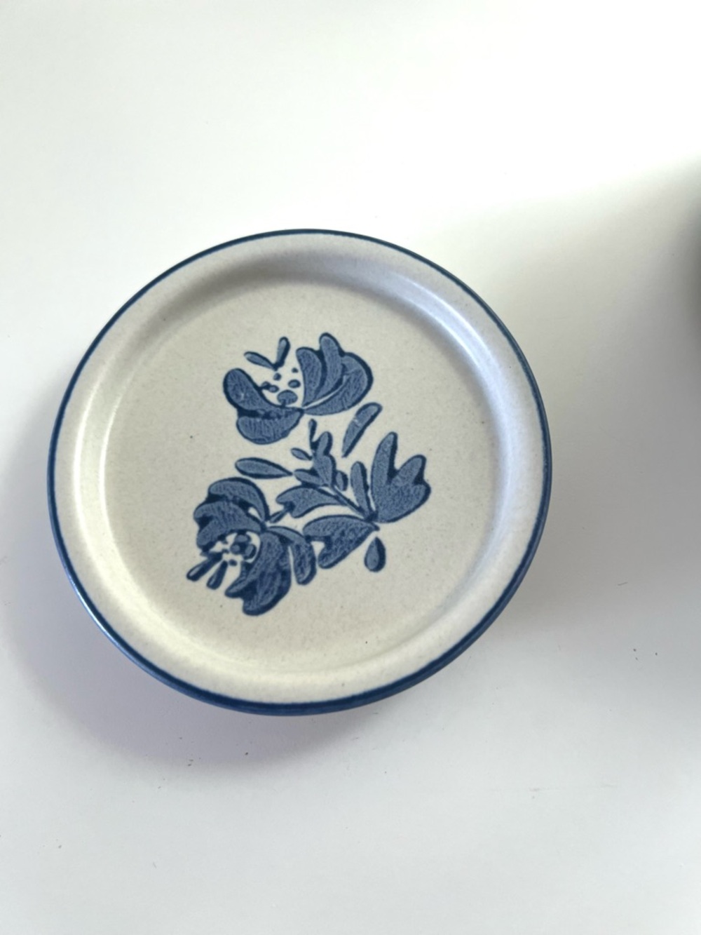 Pfaltzgraff Yorktowne Blue Floral Stoneware coasters  - Decorative Accent. qty 6